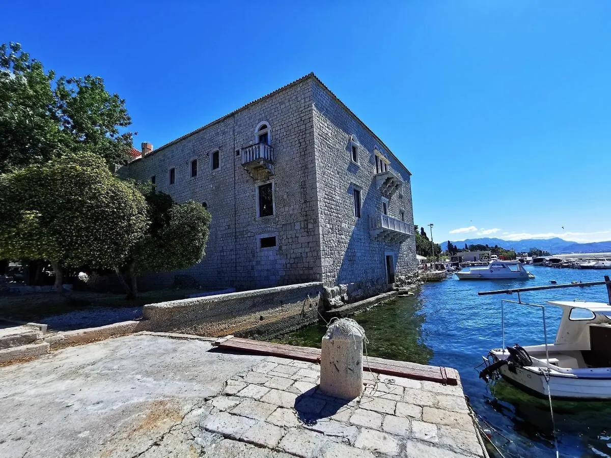 Villa Kucica Kastela